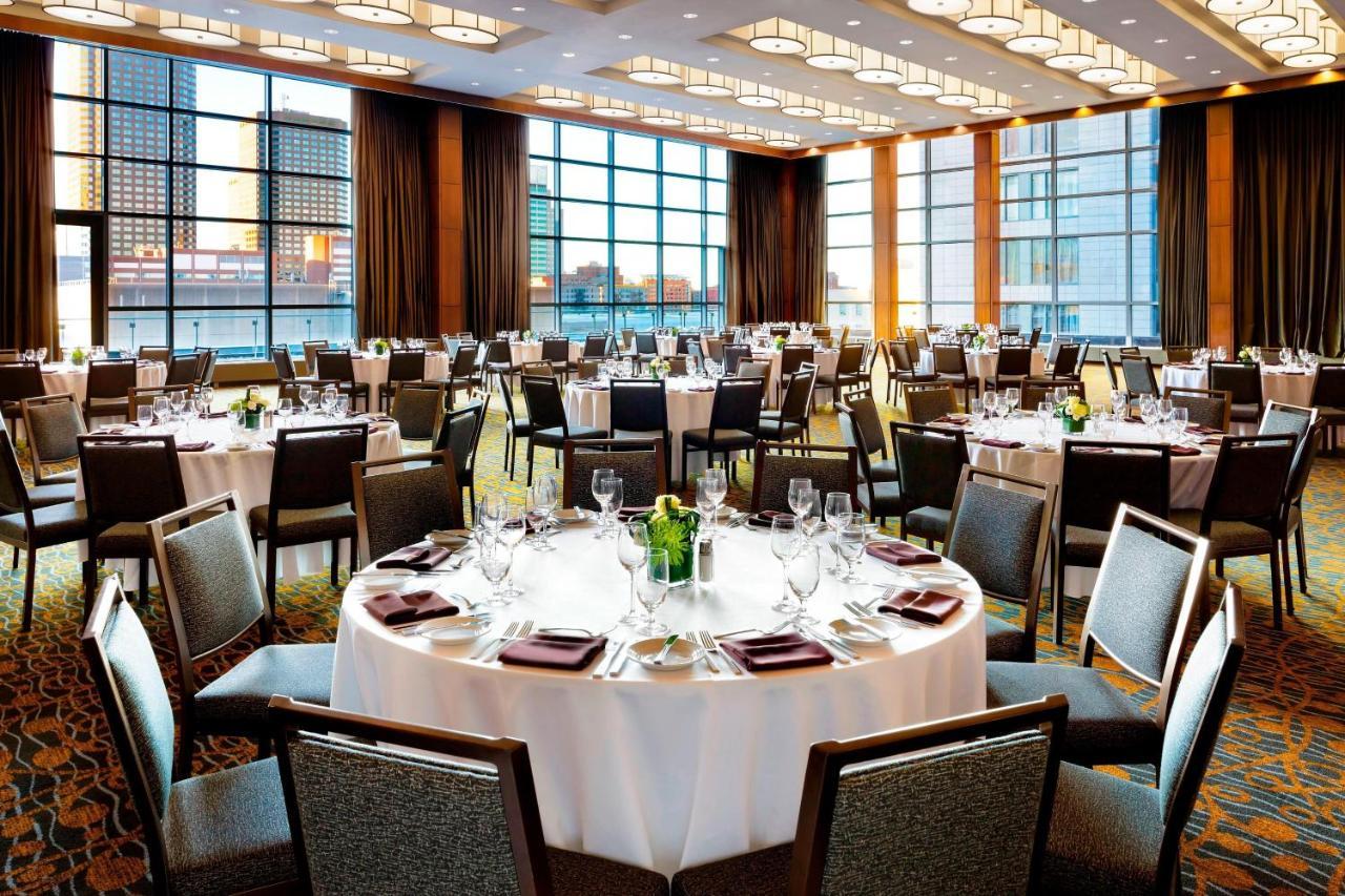 Отель Le Westin Монреаль Экстерьер фото